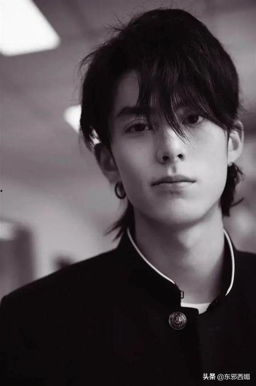 吃瓜娱乐圈王鹤棣是谁,娱乐圈新秀，吃瓜群众眼中的“瓜王”